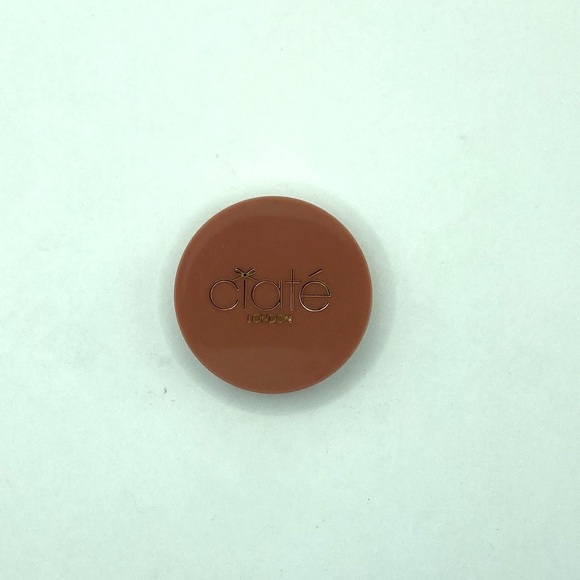 Ciate Brazilian Glow Bronzing Powder - Picture 2 of 5